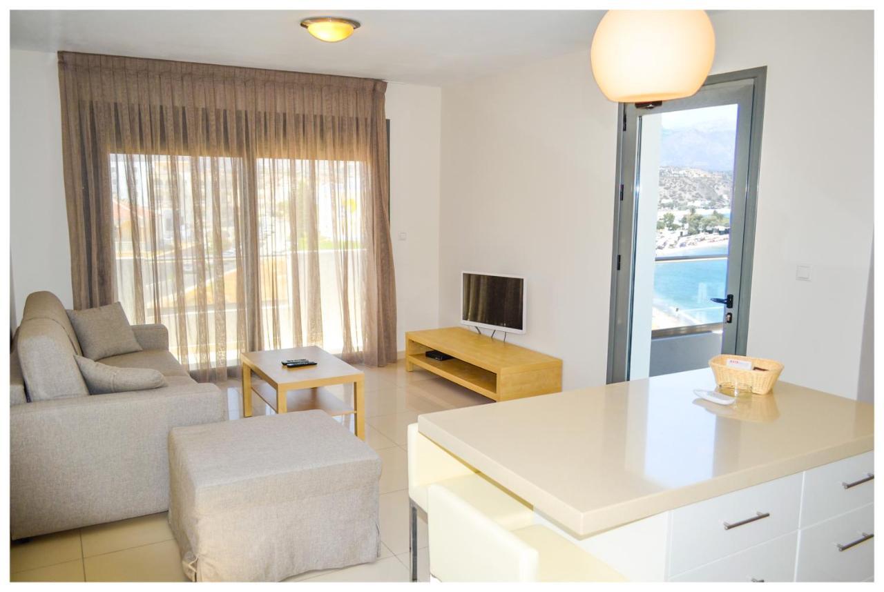 Potideon Bay Luxury Apartments 카르파토스 외부 사진